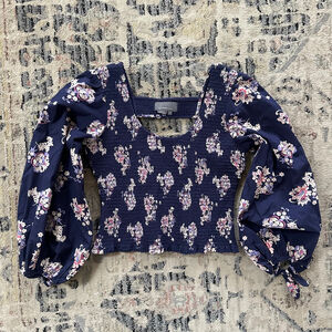 Women's Anthropologie Navy Floral Smocked Blouse XSP